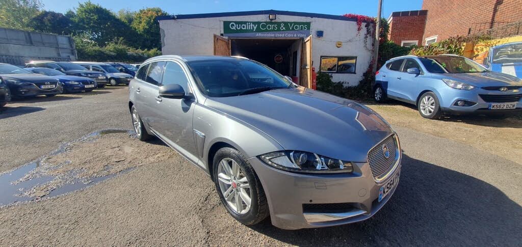 2014 Jaguar XF 2.2TD Luxury (200ps) Sportbrake 5d