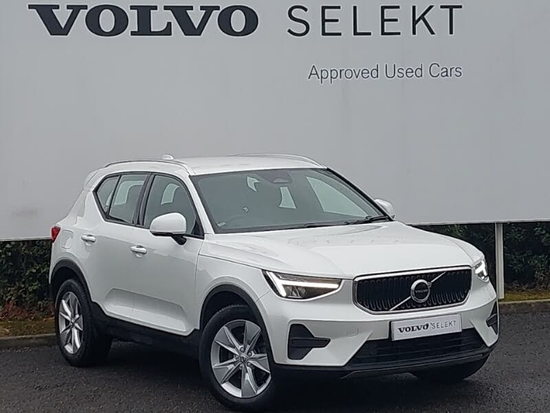 2024 Volvo XC40 2.0 B3 Core