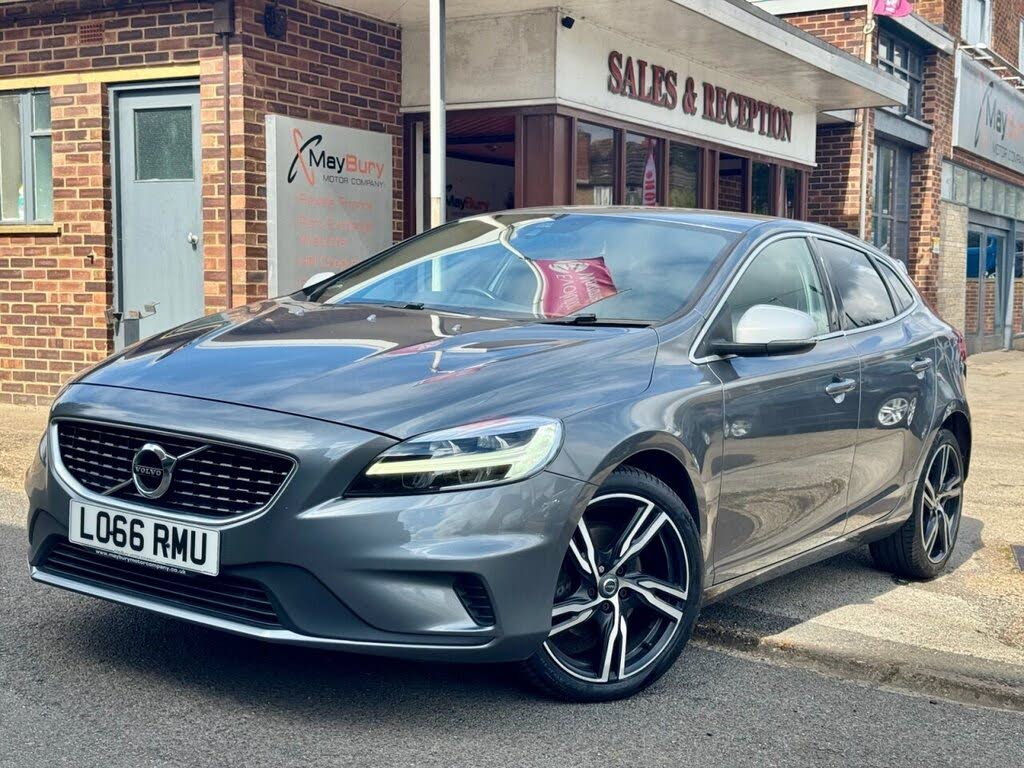 2016 Volvo V40 2.0 T3 R-Design Pro