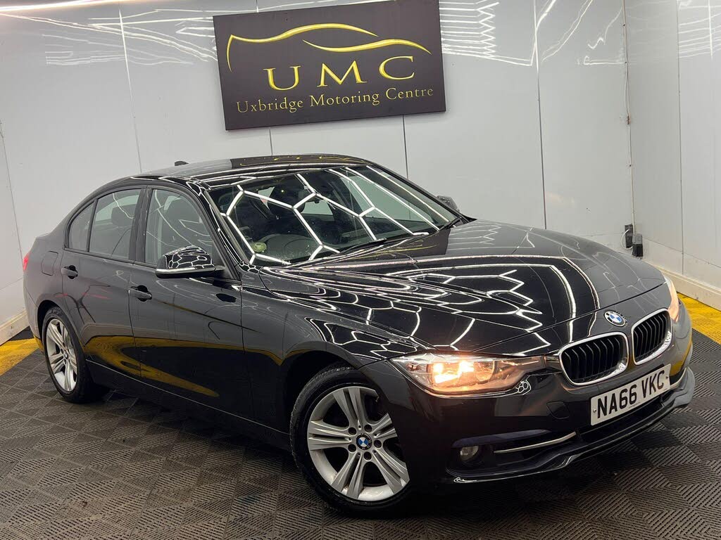 2016 BMW 3 Series 2.0 320i Sport Saloon 4d Auto