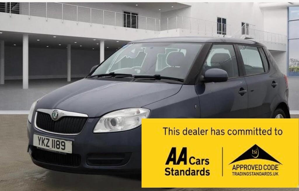 2009 Skoda Fabia 1.2 2 Hatchback