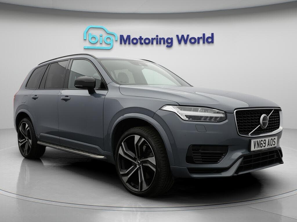 2019 Volvo XC90 2.0 T8 R-Design Pro (390bhp)