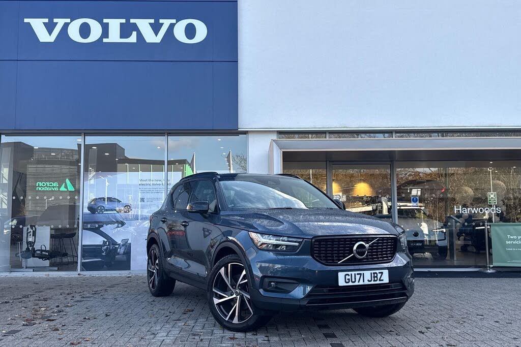 2021 Volvo XC40 2.0 B4 R-Design Pro (194bhp) Auto