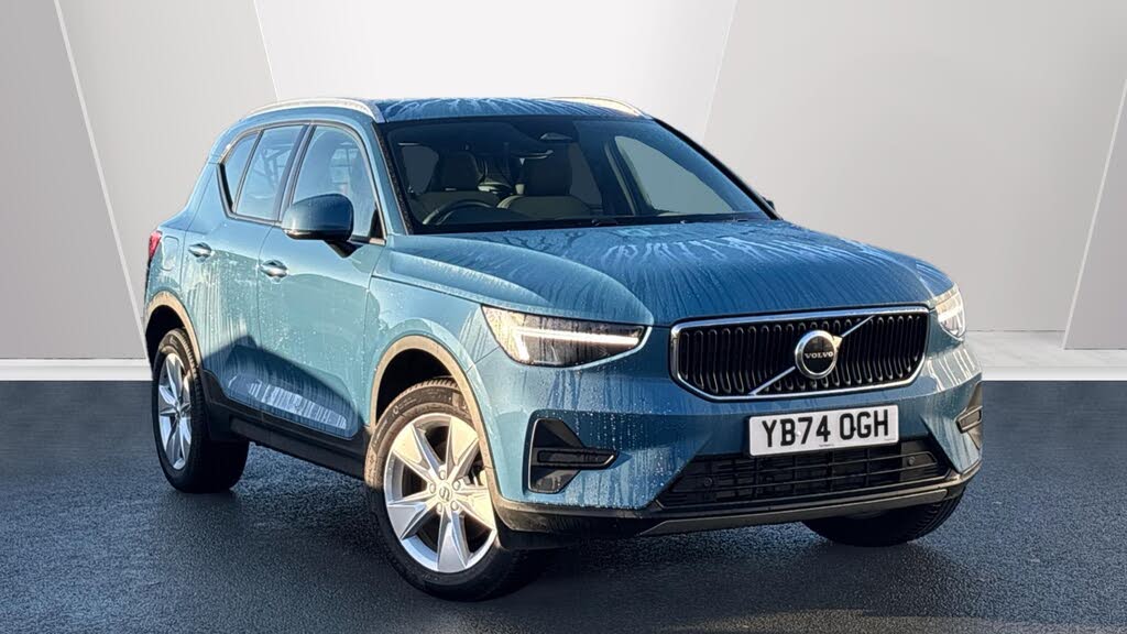 2024 Volvo XC40 2.0 B3 Core