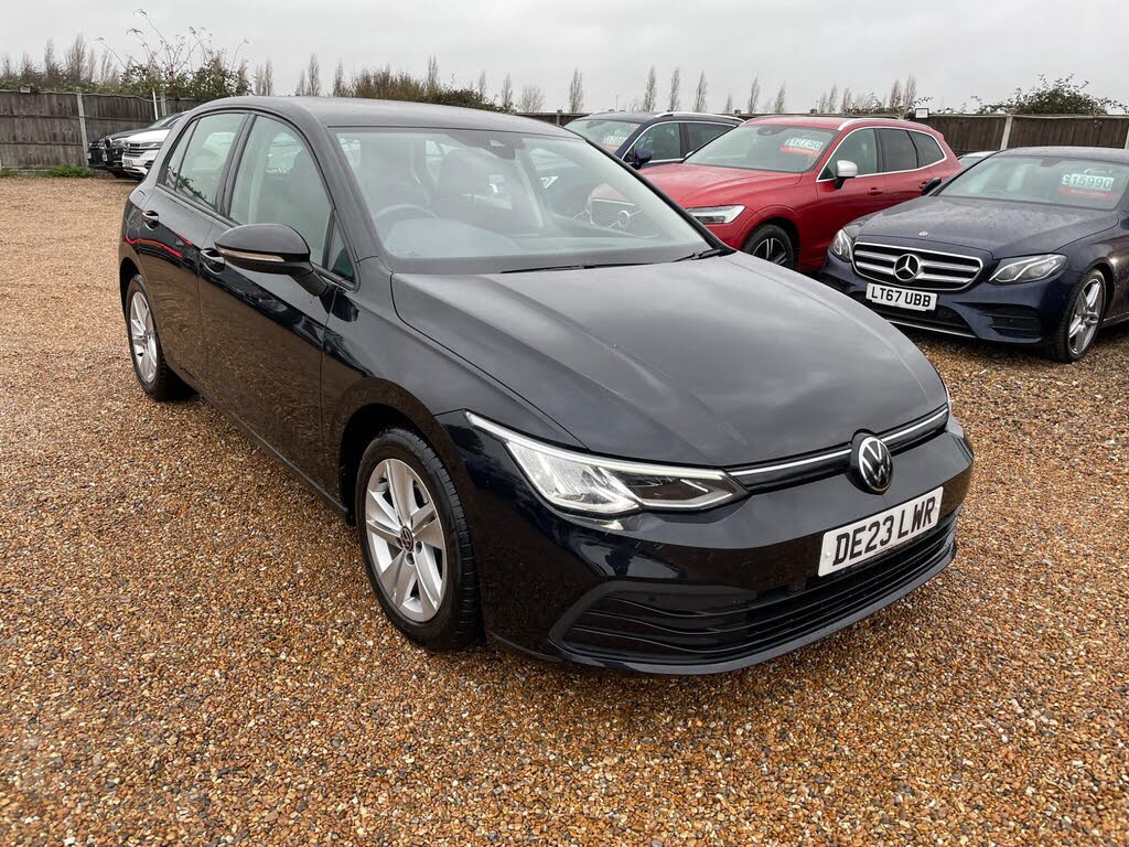 2023 Volkswagen Golf 1.5 TSI Life (150ps) Hatchback