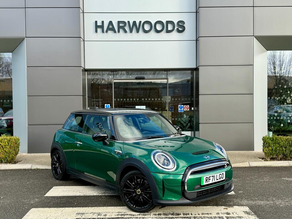 2022 MINI Mini E Cooper S 2)