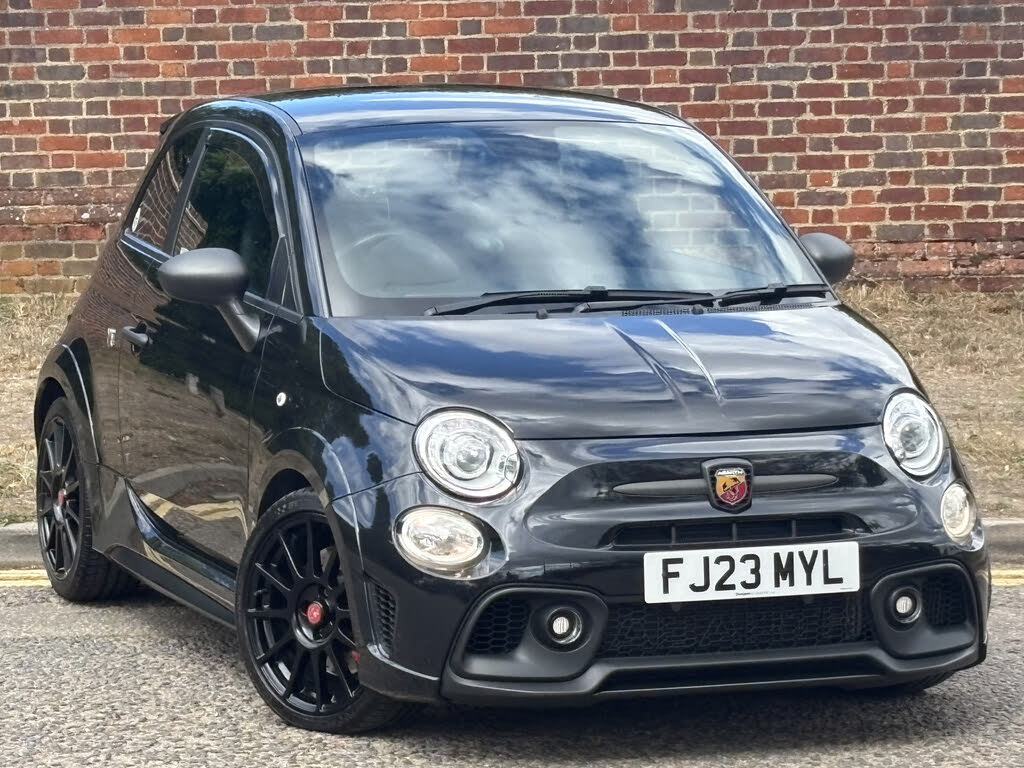 2023 Abarth 695 1.4 Tjet