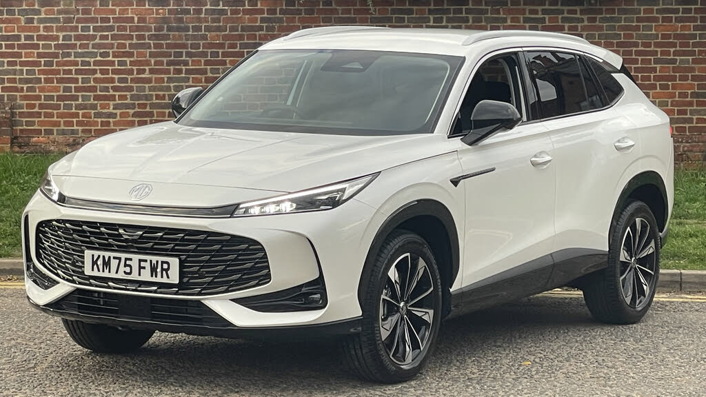 2025 MG HS 1.5T-GDI SE (224ps) Hybrid+ 1496cc Auto