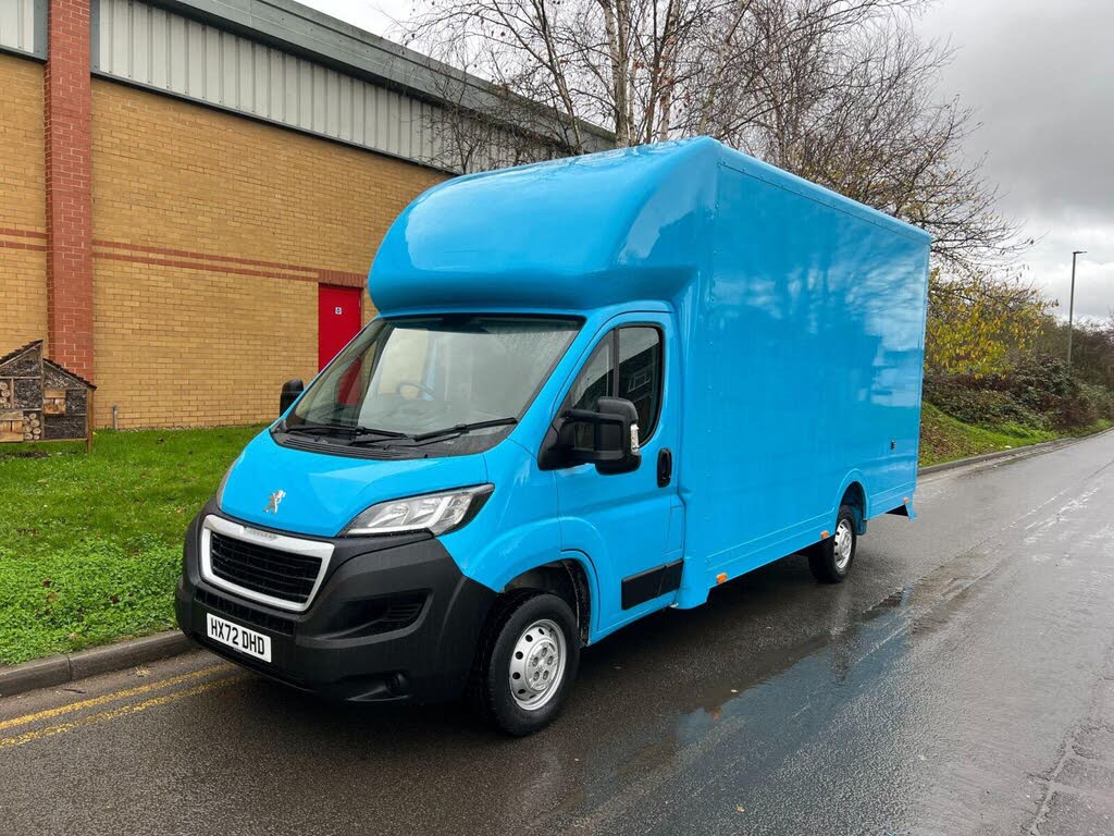 2022 Peugeot Boxer 2.2 BlueHDi S 335 L3 Chassis Cab