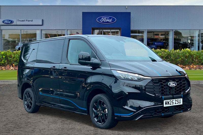 2025 Ford Transit Custom 2.0TDCi 320 L1H1 Sport (170PS)(EU6e) AWD Double Cab-in-Van 1997cc auto