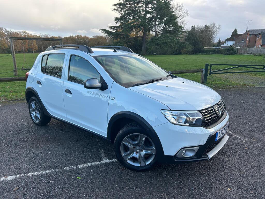 2017 Dacia Sandero Stepway 0.9 TCe Laureate