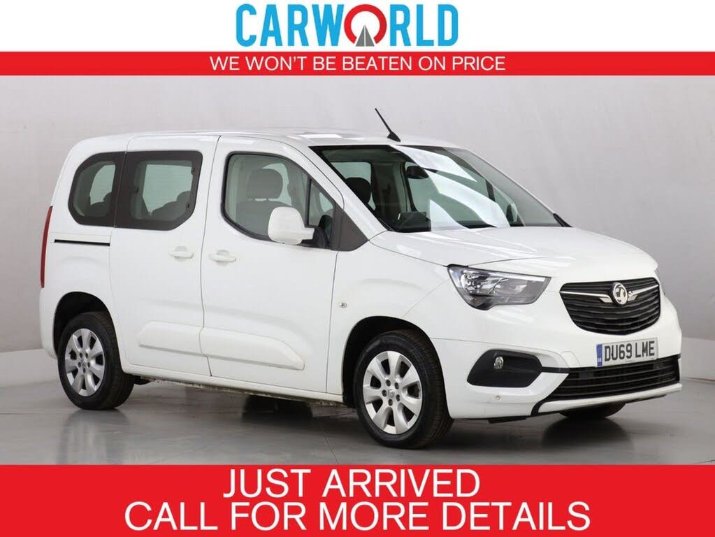 2019 Vauxhall Combo Life 1.5 Energy (100ps) (7st)