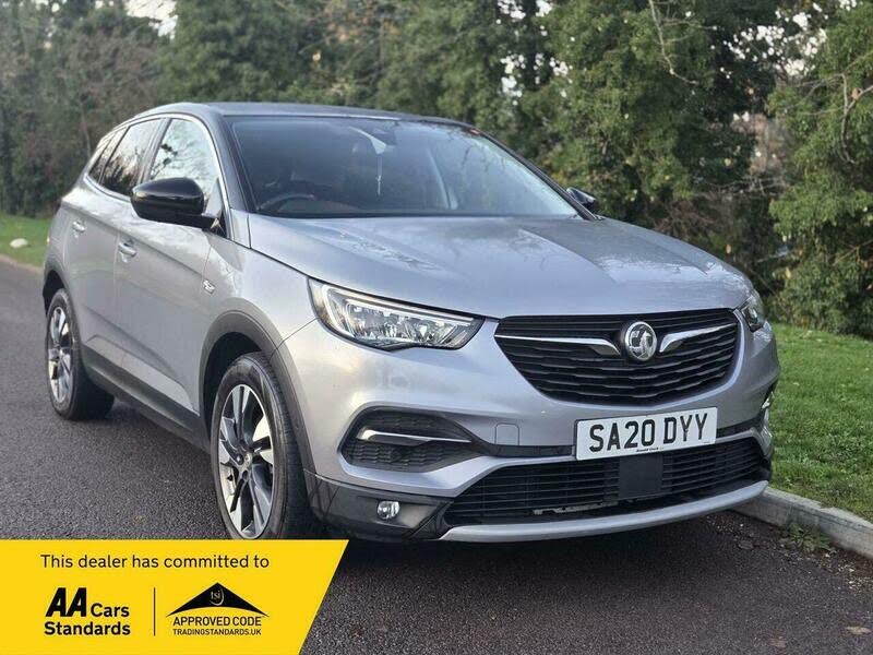 2020 Vauxhall Grandland X 1.2 SRi Nav
