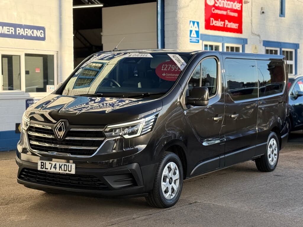 2024 Renault Trafic Passenger 2.0 Blue dCi LL30 150 Advance EDC Auto