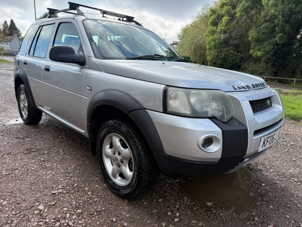 2006 Land Rover Freelander 2.0TD Adventurer Hard Top 3d