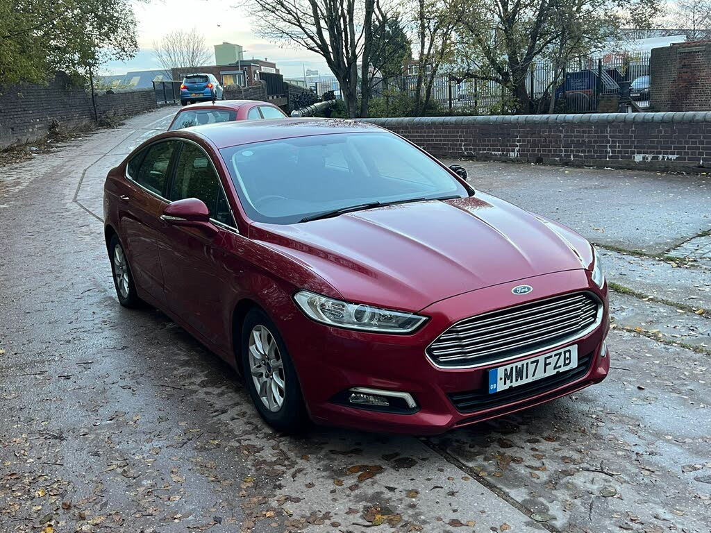 2017 Ford Mondeo 1.5TDCi Zetec ECO Hatchback 1498cc