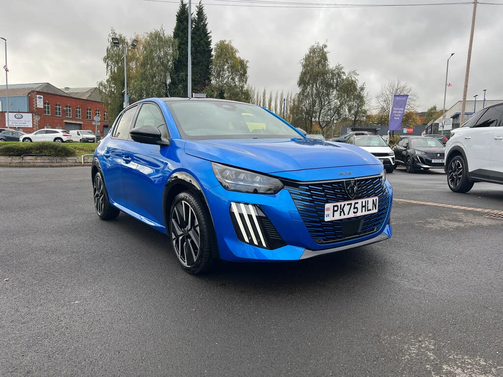 2025 Peugeot 208 1.2 PureTech GT PureTech (145ps) HYBRID e-DSC6