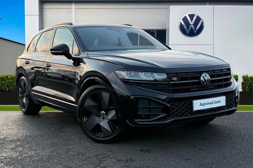 2025 Volkswagen Touareg 3.0TDI Black Edition (286ps)