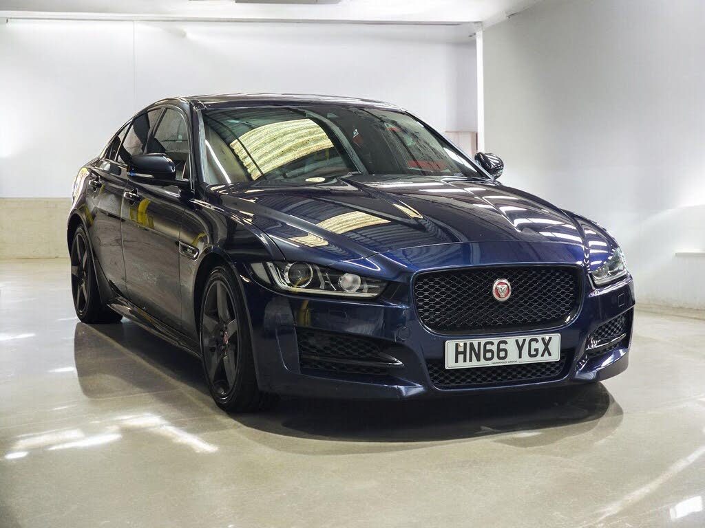2016 Jaguar XE 2.0d R-Sport (180ps) Auto
