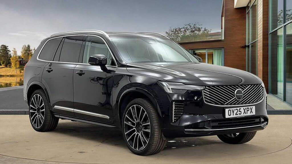 2025 Volvo XC90 2.0 B5 Ultra (Dark