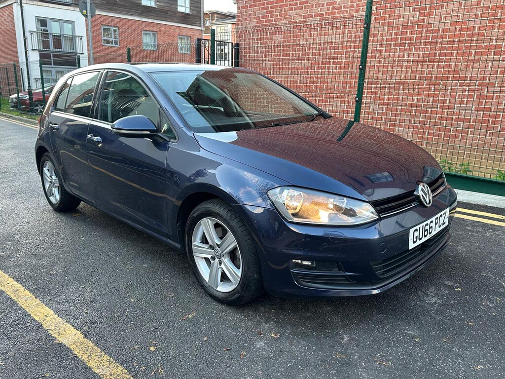 2016 Volkswagen Golf 1.4 TSI Match Edition Hatchback 5d DSG