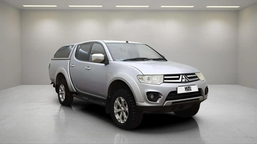 2014 Mitsubishi L200 2.5TD Barbarian auto