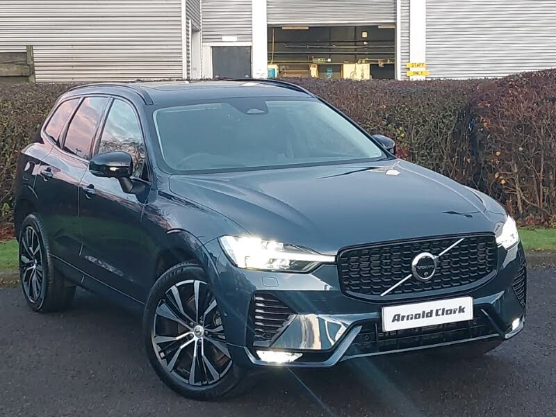2025 Volvo XC60 2.0 B5 Ultra (Dark