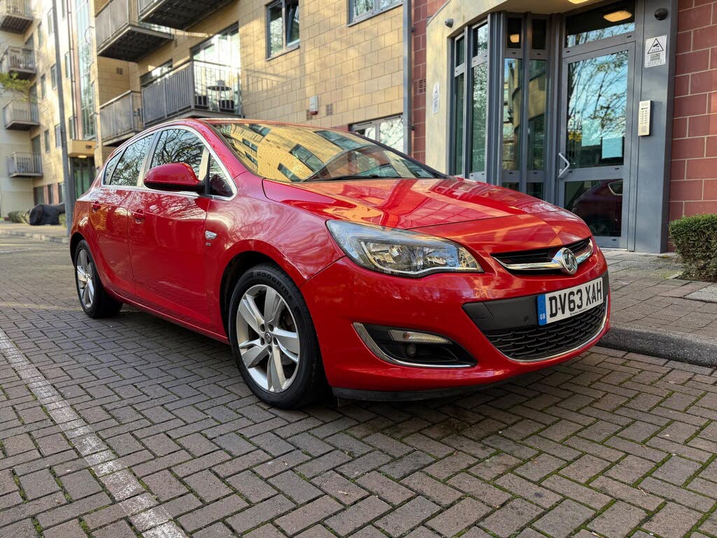 2013 Vauxhall Astra 1.6 SRi VVT 16v (115ps) Hatchback auto