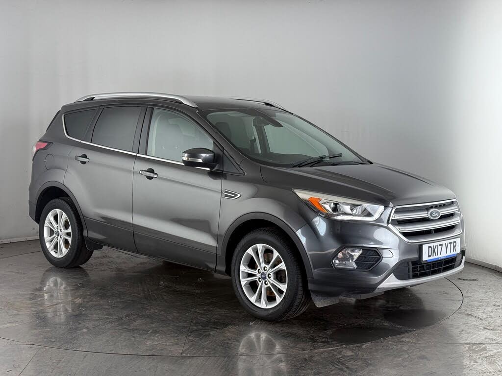 2017 Ford Kuga 2.0TDCi Titanium (150ps)