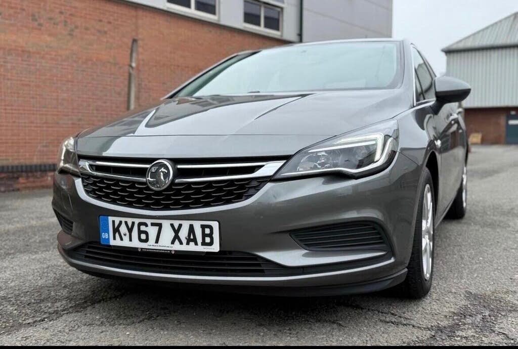 2017 Vauxhall Astra 1.4i 16v Turbo Design (125ps) Hatchback