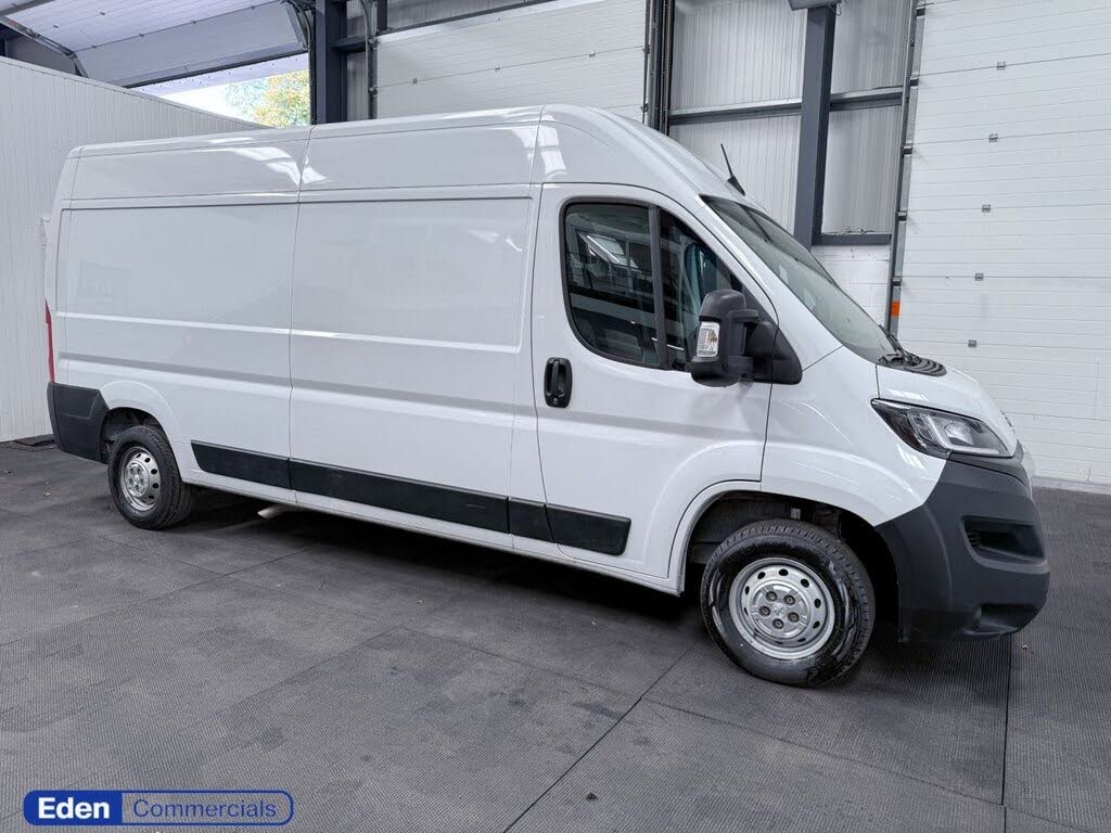 2023 Peugeot Boxer 2.2 BlueHDi Professional Premium+ 335 L3H2 Panel