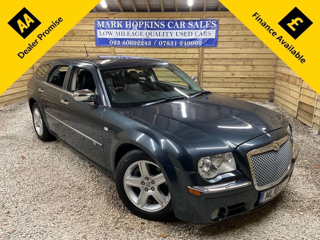 2010 Chrysler 300C 3.0TD LUX Estate 5d