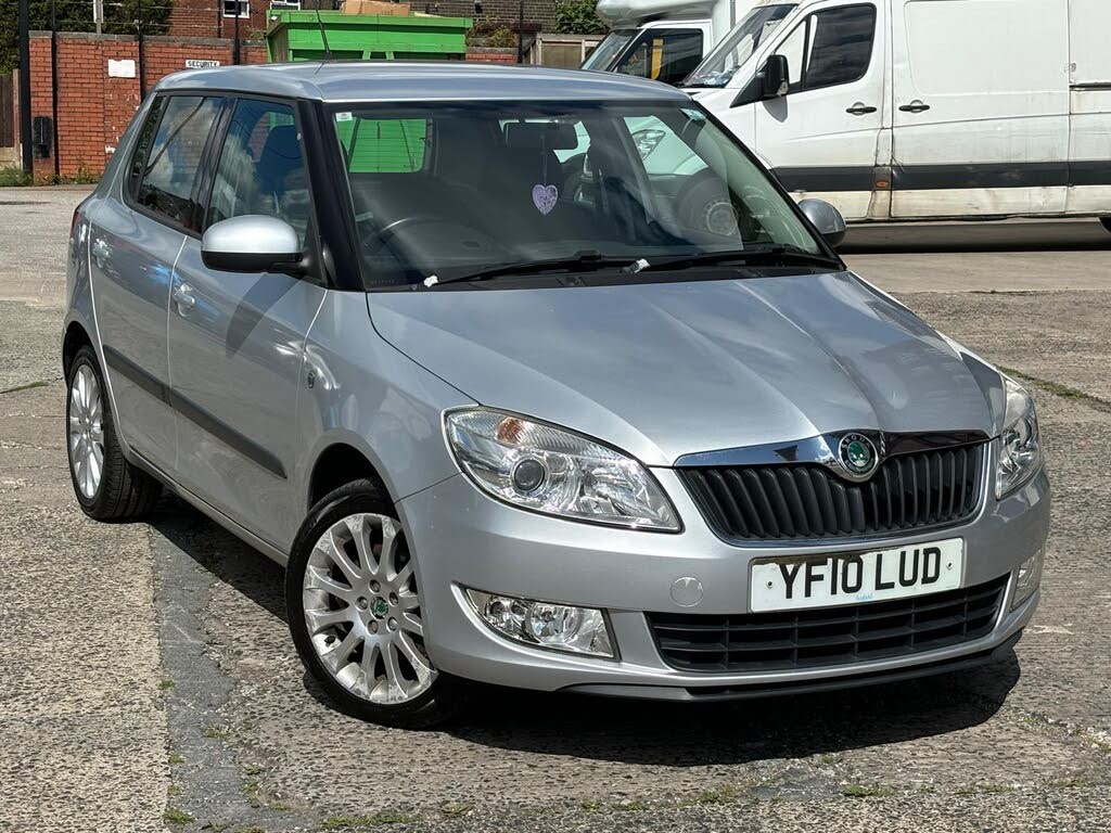 2010 Skoda Fabia 1.6TD Elegance (105bhp) DPF Hatchback