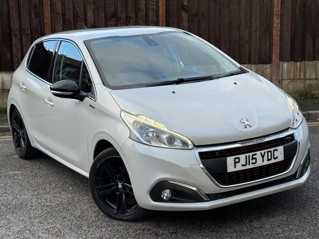 2015 Peugeot 208 1.2 PureTech GT Line 5d