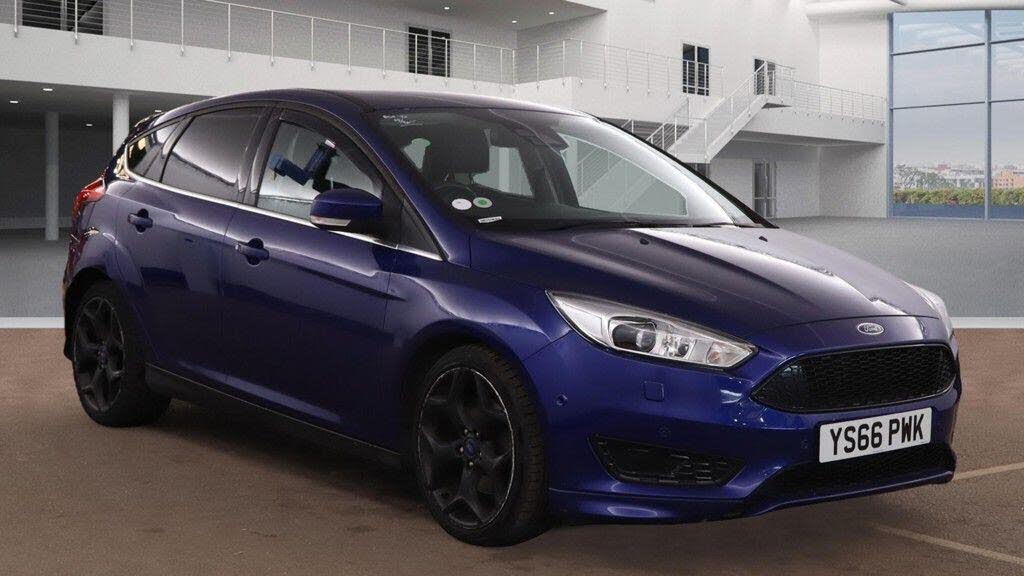 2016 Ford Focus 1.5T Titanium X Hatchback