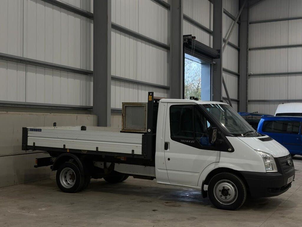 2013 Ford Transit 2.2TD 350 LWB DRW (125PS)(EU5)(RWD) 350L (DRW) Chassis Cab