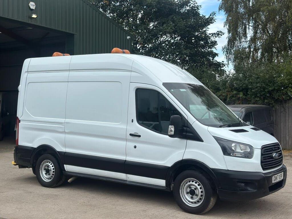 2017 Ford Transit 2.0TDCi 350 L2H3 (130PS)(EU6) RWD Panel Van