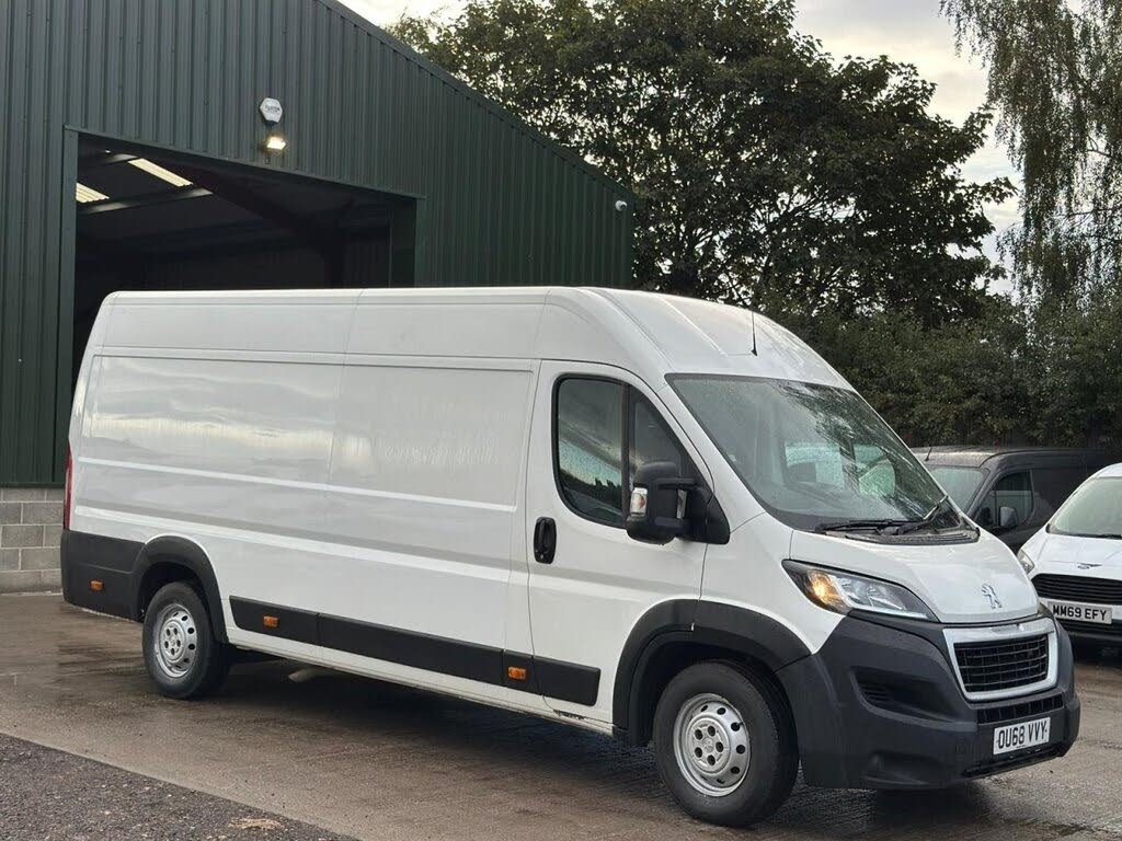 2018 Peugeot Boxer 2.0 BlueHDi Professional 435 L4H2