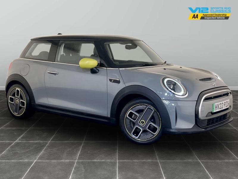 2022 MINI Mini E Cooper S 1)