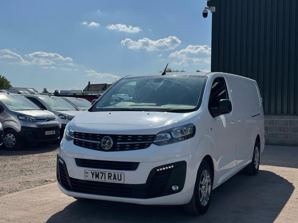 2022 Vauxhall Vivaro 2.0TD 3100 L2H1 Sportive