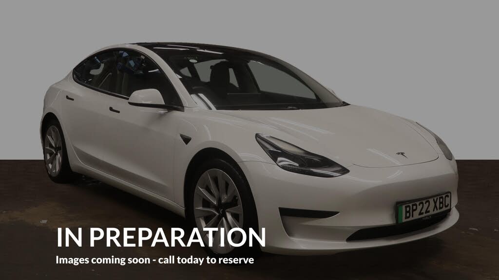 2022 Tesla Model 3 E RWD