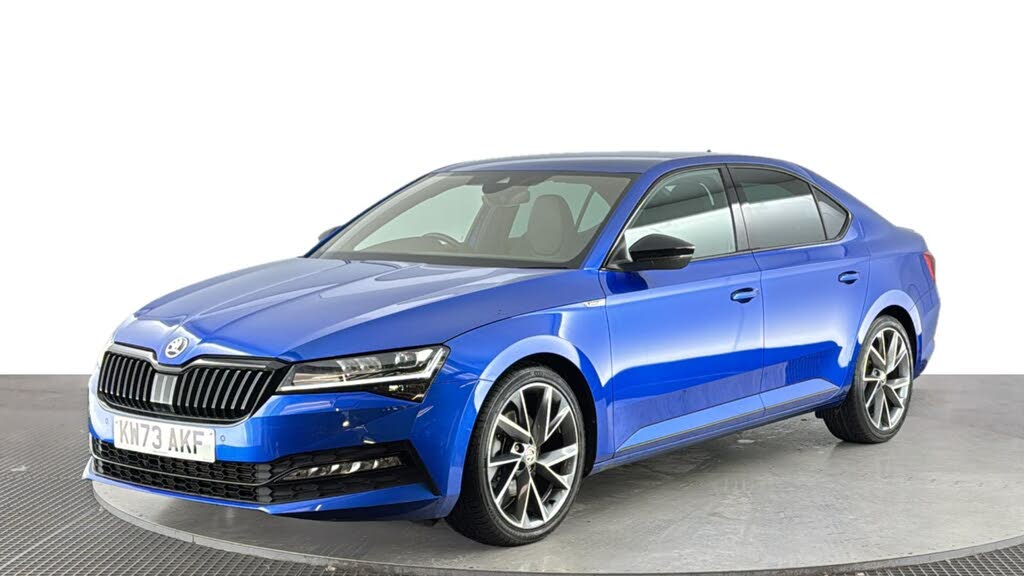 2023 Skoda Superb 2.0 TSI SportLine Plus (190ps) Hatchback