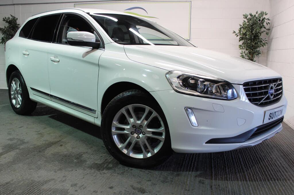 2015 Volvo XC60 2.4TD D5 SE Lux (220bhp) (s/s) Geartronic