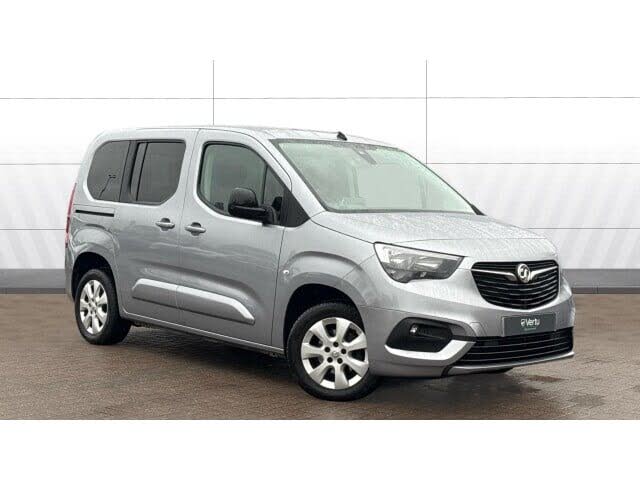 2022 Vauxhall Combo Life 1.5 SE (100ps)