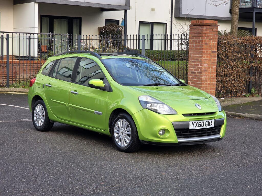 2010 Renault Clio 1.2 Dynamique Tom Tom (75bhp) Sport Tourer 5d