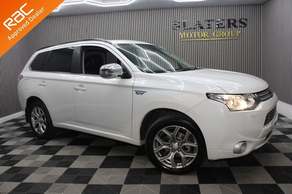 2015 Mitsubishi Outlander 2.0 GX4hs PHEV