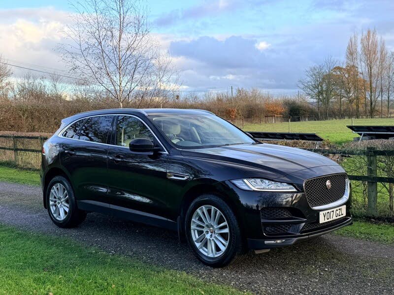 2017 Jaguar F-PACE 2.0 i4D Portfolio (180ps) (AWD) (s/s)