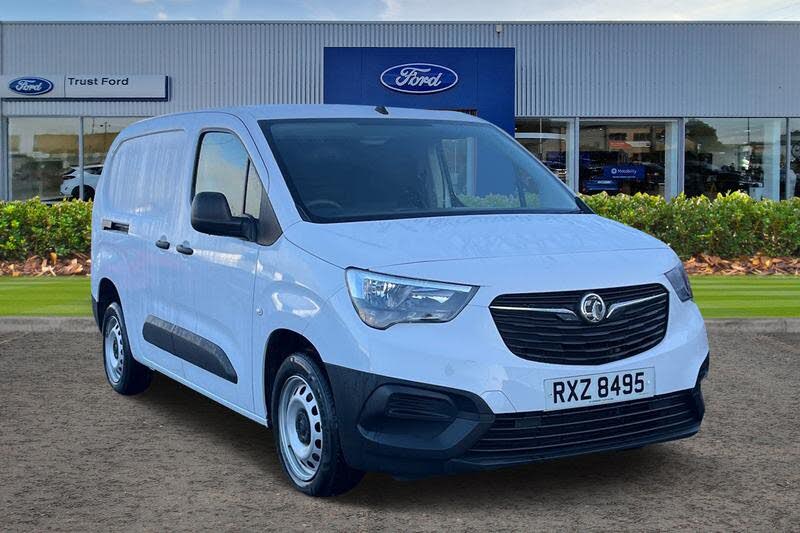 2022 Vauxhall Combo 1.5CDTi Dynamic 2300 (100PS)(Eu6dT) L2H1 Panel