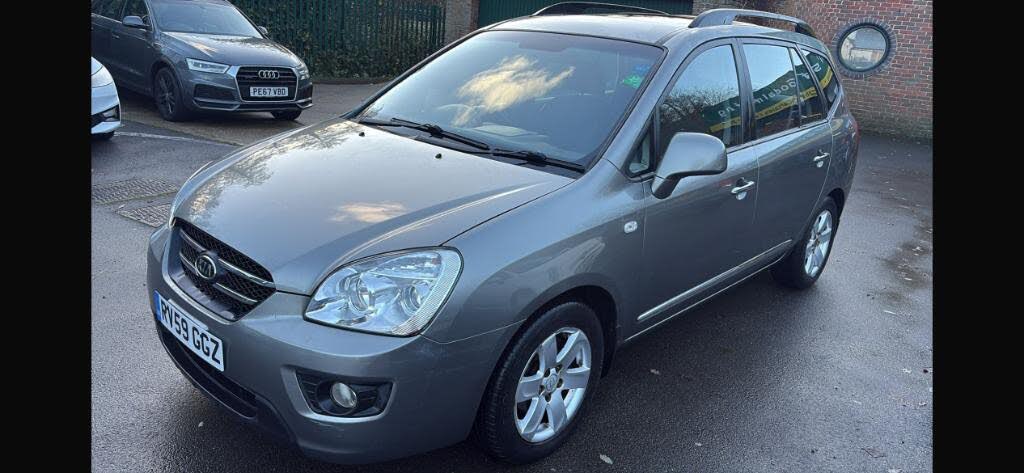 2009 Kia Carens 2.0TD LS auto