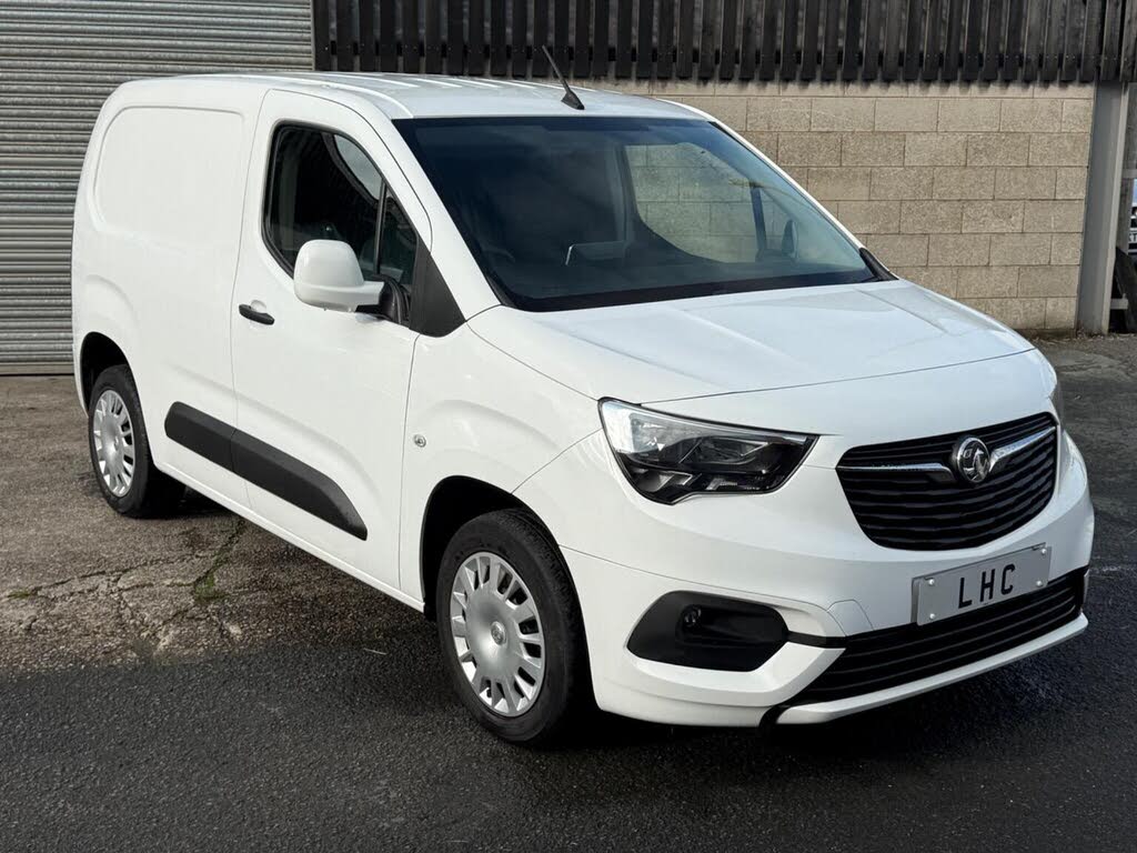 2021 Vauxhall Combo 1.5CDTi Sportive 2300 (100PS)(EU6dT) L1H1 Panel